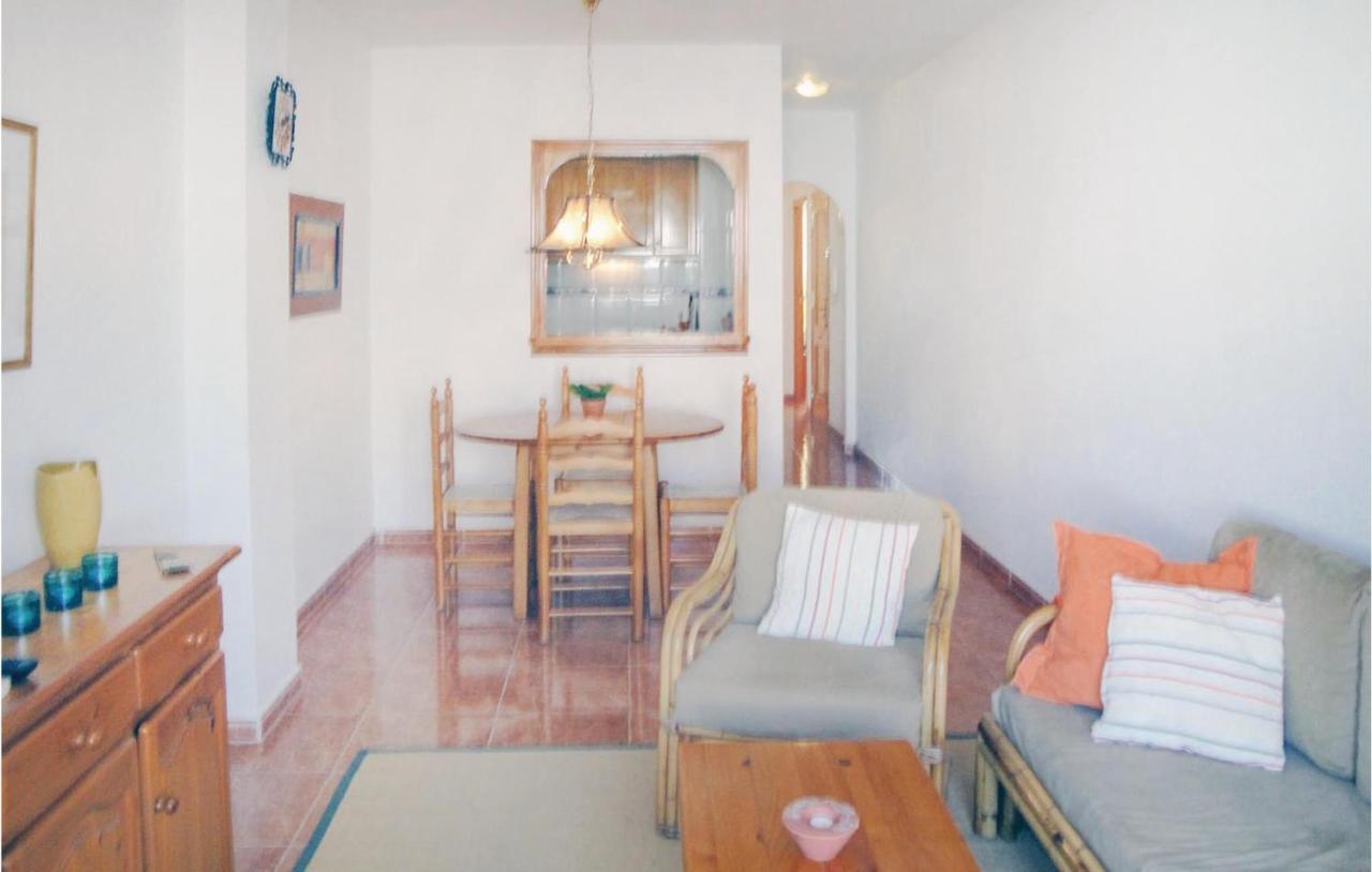 2 Bedroom Cozy Apartment In Torrevieja Exteriér fotografie
